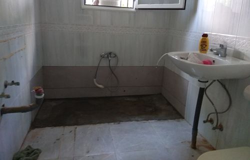 Baño estilo básico